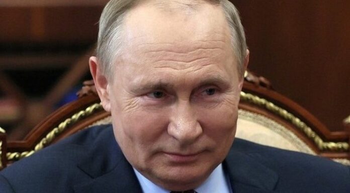 Moska paralajmëroi viza për “vendet armike” si Maqedonia