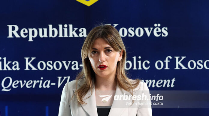 Matoshi e quajti “budallicë” Nagavcin, reagon Haxhiu: T’i pamundësohet pjesëmarrja në debate