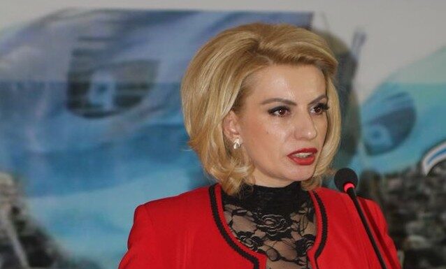 Turp, çfar niveli ka rënë drejtoresha e gjimnazit e emëruar nga BDI!