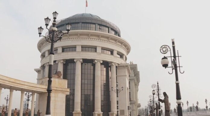 Miratimi ose arsyetimi i krimeve të luftës është vepër penale, kryerësit do të sanksionohen