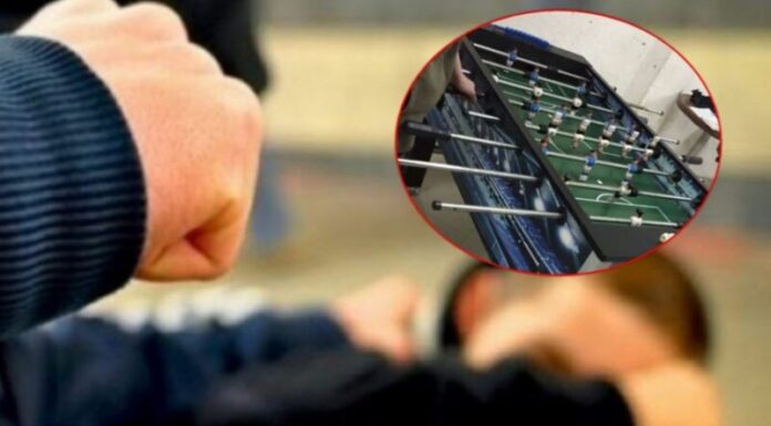 Loja ‘raki taçki’ bëhet mollë sherri për të miturit në Ferizaj, 16 vjeçari rrahet keq – përfundon në spital