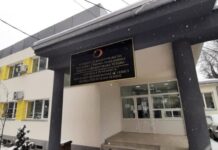 Qytetarët e Tetovës të revoltuar nga shërbimet e institucionit të Entit për Punësim në Tetovë.